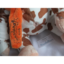 Landana Kaas - Plüschtier - Kuh weiß/braun gefleckt mit Schal in orange - ca. 25 cm groß - sitzend