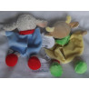 Zwei Schmusetücher/Handpuppe - Tessloff Schaf mit aufgestickten Sternchen und Beleduc Kuh mit aufgestickten Kleeblätter