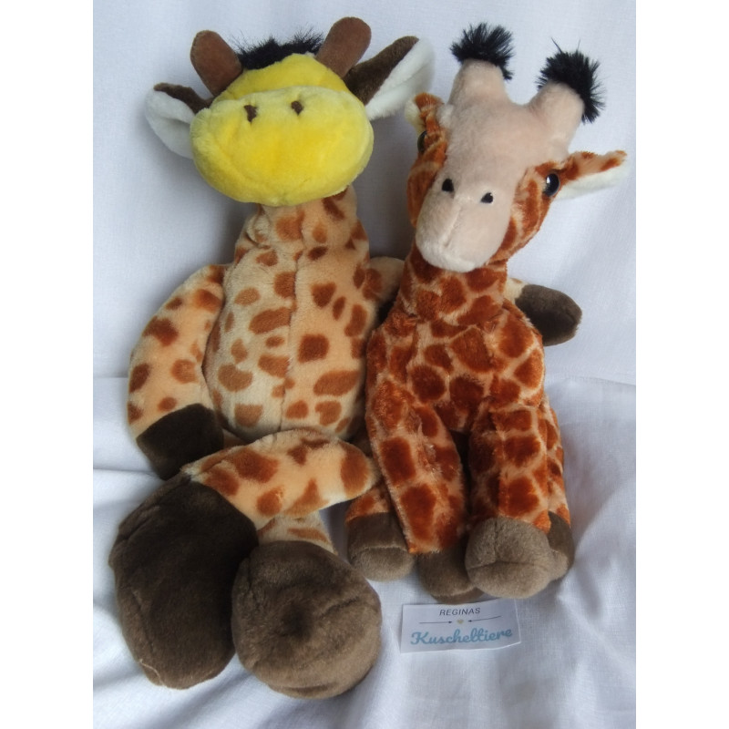 Plüschtiere - Zwei niedliche Giraffen