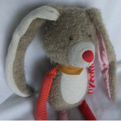 Sigikid - Kuscheltier Spielfigur - Patchwork Sweety Hase mit Halstuch - bunt - ca. 40 cm groß - Schlenker