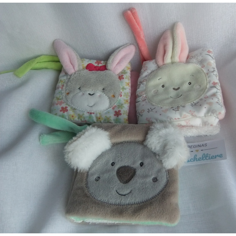Pusblu  zwei Stoffbücher Koala und Hase - Dopodopo Stoffbuch Esel - mit Bändern zum Anhängen - 10 cm x 10 cm groß