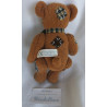 Bob der Bär - Plüschtier - Bär mit Schleife und Stoffflicken - braun, blau - ca. 18 cm groß - Schlenker