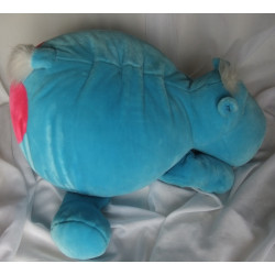 Nici - Plüschtier - Nilpferd Bud Belly hellblau mit pinkem Herzchenpops  - ca. 70 cm groß - liegend
