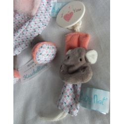 Baby Nat - Schmusetuch und Schnullerclip - Nilpferd Zoe - rosa, buntes Blumenmuster - ca. 25 cm lang - Schlenkerbeinchen