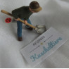 Schleich - Stalljunge mit Schaufel - 13447 - ca. 7 cm groß