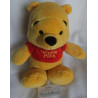 Nicotoy - Disney - Plüschtier - Winnie Pooh gelb mit Pullover rot mit Aufschrift - ca. 30 cm groß - Schlenker