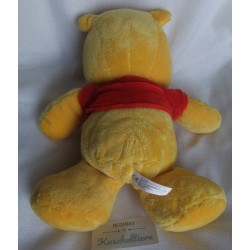 Nicotoy - Disney - Plüschtier - Winnie Pooh gelb mit Pullover rot mit Aufschrift - ca. 30 cm groß - Schlenker