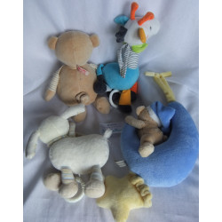 Vier Spieluhren - Topomini Giraffe und Schaf - Uni-Toys Bär im Mond - MaxiMo Bär