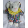 Euro Play Toys GmbH - Vintage Plüschtier - Hase weiß mit buntem Einteiler und Halskrause - ca. 35 cm groß