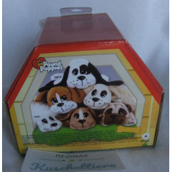 Mattel - Vintage Pound Puppies kleiner Hund (C6080) braun, beige in Hundehütte aus Karton