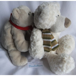 Zwei Plüschtiere - Bärchen - My baby XXXLutz Plüschtier Bär weiß mit Schal und  Frie-Play Collection Bär mit Halstuch