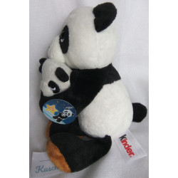 Ferrero - Kinderschokolade - Plüschtier - Lotta - Panda mit Baby - ca. 25 cm groß - Schlenker