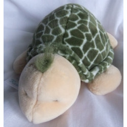 Nici - Plüschtier - Schildkröte Esmeralda - grün, beige - ca. 30 cm groß - liegend