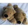 Nici - Plüschtiere - zwei Plüschtiere - Bär - braun - ca. 50 cm lang - liegend