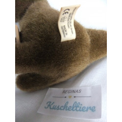 Kösener Spielzeug Manufaktur GmbH - Plüschtier - Otter klein - dunkelbraun - ca. 24 cm groß - aufrecht stehend