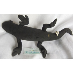 Kösener Spielzeug Manufaktur GmbH - Stofftier - Feuersalamander - ca. 35 cm groß - liegend