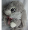 Bob der Bär - Plüschtier - Hase mit Schleife - ca. 35 cm hoch und ca. 25 cm lang - sitzend