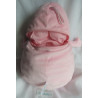 copy of Makeship - Plüschtier - Plüschwelpe Pretty Ollie Plüshie mit gelben Hut - ca. 19 cm hoch und ca. 10 cm lang - sitzend
