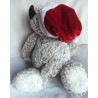 Demdaco - Plüschtier - Giving Collection Giving Bear Bär mit Weihnachtsmütze - ca. 45 cm groß - Schlenker